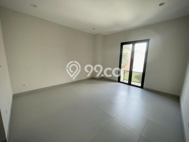 Dijual Rumah Eksklusif 3 KT di BSD, Tangerang Dijual Rumah Eksklusif 3 KT di BSD, Tangerang