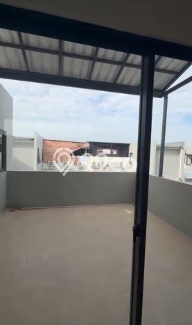 Disewakan! Rumah 4 Kamar Tidur &
3 Kamar Mandi di BSD, Tangerang Disewakan! Rumah 4 Kamar Tidur &
3 Kamar Mandi di BSD, Tangerang