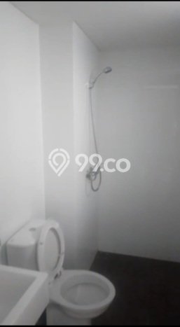 Disewakan! Rumah 2 Kamar Tidur &
2 Kamar Mandi di BSD, Tangerang Disewakan! Rumah 2 Kamar Tidur &
2 Kamar Mandi di BSD, Tangerang