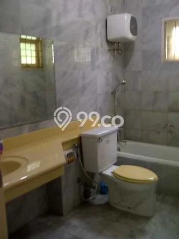 Jarang Ada! Rumah Sewa 4 Kamar Bagus Siap Huni BSD Taman Giri Loka Jarang Ada! Rumah Sewa 4 Kamar Bagus Siap Huni BSD Taman Giri Loka