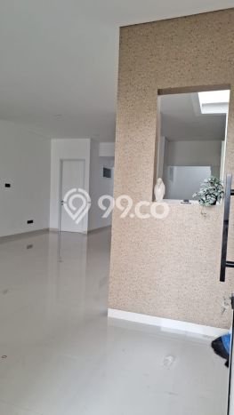 Rumah Elit Modern Tanpa Renovasi di Gading Serpong Tangerang Rumah Elit Modern Tanpa Renovasi di Gading Serpong Tangerang