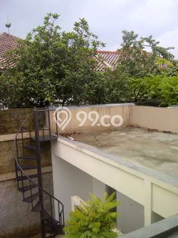 Jarang Ada! Rumah Sewa 4 Kamar Bagus Siap Huni BSD Taman Giri Loka Jarang Ada! Rumah Sewa 4 Kamar Bagus Siap Huni BSD Taman Giri Loka