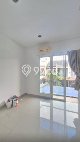 Rumah Minimalis 3 KT di BSD Residence One Tangerang Unfurnished Rumah Minimalis 3 KT di BSD Residence One Tangerang Unfurnished
