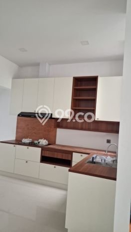 Rumah Elit Modern Tanpa Renovasi di Gading Serpong Tangerang Rumah Elit Modern Tanpa Renovasi di Gading Serpong Tangerang