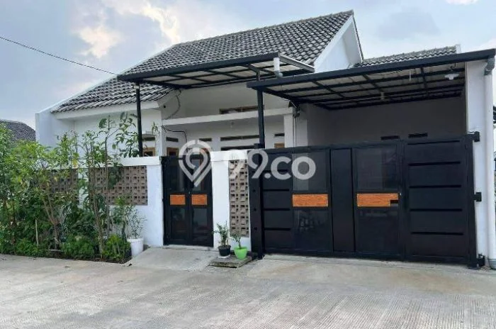 Rumah Sederhana Dijual di Kiaracondong 2 Kamar dengan Luas Tanah 60m2 Rumah Sederhana Dijual di Kiaracondong 2 Kamar dengan Luas Tanah 60m2
