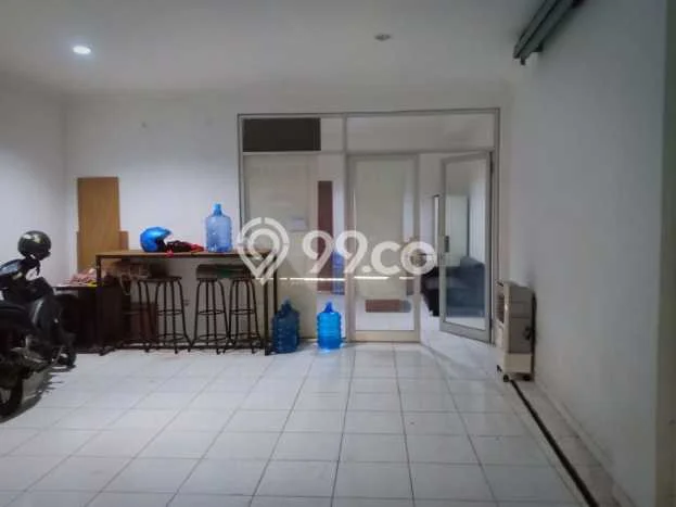 Lokasi Strategis! Dijual Ruko Bisnis di Lengkong, Bandung Kondisi Bagus Lokasi Strategis! Dijual Ruko Bisnis di Lengkong, Bandung Kondisi Bagus
