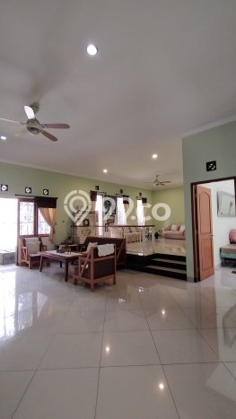 Hunian Elit LB 274m2 Siap Huni Desain Elegan di Setiabudi, Bandung Hunian Elit LB 274m2 Siap Huni Desain Elegan di Setiabudi, Bandung
