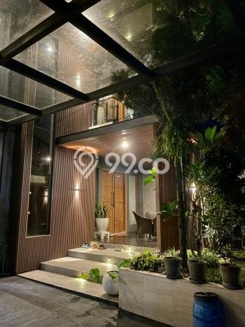 Hunian Mewah Dijual LT 687m2 di Banyumanik, Semarang Hunian Mewah Dijual LT 687m2 di Banyumanik, Semarang