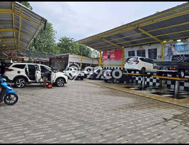 Untuk Dijual Komersial di Cengkareng Jakarta Barat LT 700m2 / LB 400m2 Untuk Dijual Komersial di Cengkareng Jakarta Barat LT 700m2 / LB 400m2