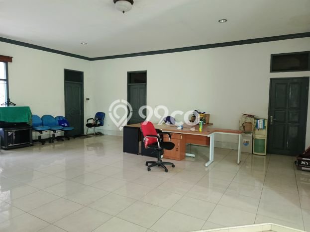 Rumah Mewah Siap Huni LT 505m2 di Cimanggis, Depok Rumah Mewah Siap Huni LT 505m2 di Cimanggis, Depok