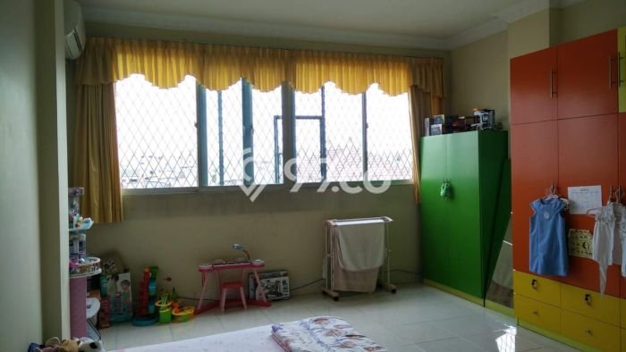 Ready to Use! Premium House LT 358m2 Desain Elegan di Tamansari Ready to Use! Premium House LT 358m2 Desain Elegan di Tamansari