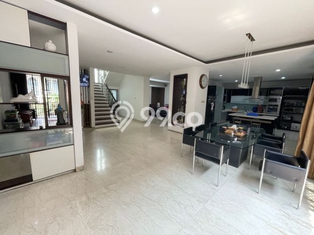 Best Deal Hunian Mewah Ideal dan Luas di Grogol Petamburan, Jakarta Barat Best Deal Hunian Mewah Ideal dan Luas di Grogol Petamburan, Jakarta Barat