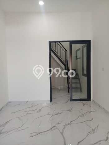 Ready to Use! Luxury House LT 127m2 Desain Modern di BSD Griya Loka Ready to Use! Luxury House LT 127m2 Desain Modern di BSD Griya Loka