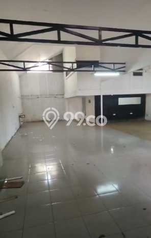 Unit Komersial Paling Strategis di Cilandak Jakarta Selatan dengan LB 200m2 Unit Komersial Paling Strategis di Cilandak Jakarta Selatan dengan LB 200m2