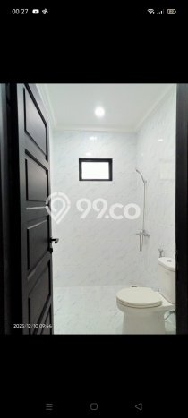 Rumah Modern Minimalis 5 KT Bisa Langsung Pindah di Serpong Utara Rumah Modern Minimalis 5 KT Bisa Langsung Pindah di Serpong Utara