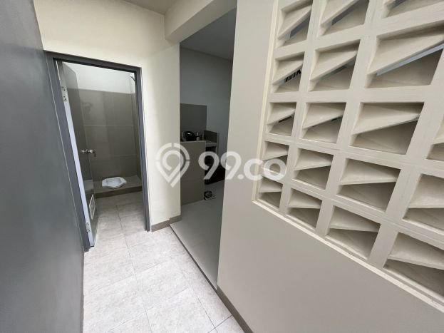 Ready to Use! Luxury House LT 90m2 Desain Modern di Tomang Ready to Use! Luxury House LT 90m2 Desain Modern di Tomang