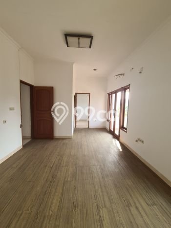 Rumah Elit LB 270m2 Siap Pakai Desain Elegan di BSD Anggrek Loka, Tangerang Rumah Elit LB 270m2 Siap Pakai Desain Elegan di BSD Anggrek Loka, Tangerang