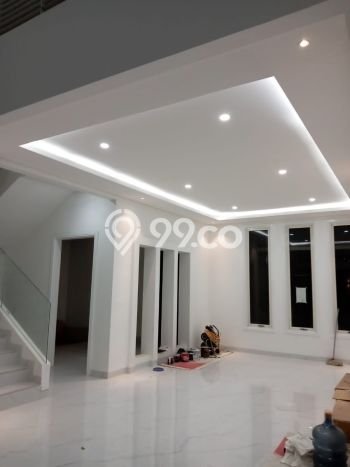 Rumah Mewah LB 450m2 Siap Pakai Desain Elegan di Alam Sutera, Tangerang Rumah Mewah LB 450m2 Siap Pakai Desain Elegan di Alam Sutera, Tangerang