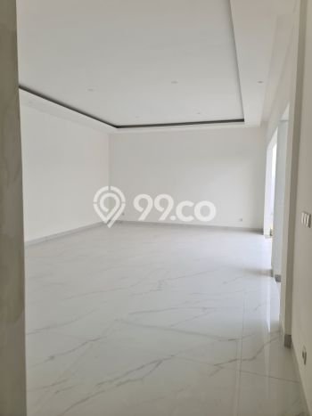 Rumah Mewah LB 450m2 Siap Pakai Desain Elegan di Alam Sutera, Tangerang Rumah Mewah LB 450m2 Siap Pakai Desain Elegan di Alam Sutera, Tangerang