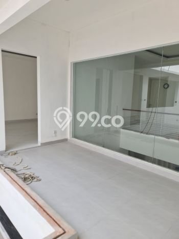Rumah Mewah LB 450m2 Siap Pakai Desain Elegan di Alam Sutera, Tangerang Rumah Mewah LB 450m2 Siap Pakai Desain Elegan di Alam Sutera, Tangerang
