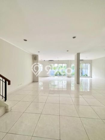 Rumah Luxury Modern Siap Huni di BSD De Park Tangerang Rumah Luxury Modern Siap Huni di BSD De Park Tangerang