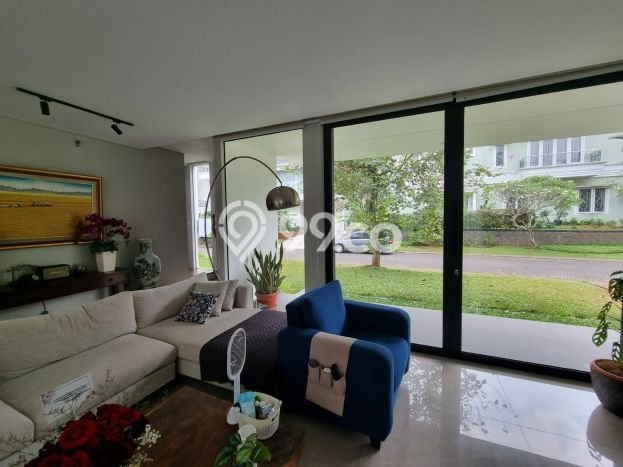 For Sale! Premium House LT 340m2 Desain Elegan di BSD Vermont For Sale! Premium House LT 340m2 Desain Elegan di BSD Vermont