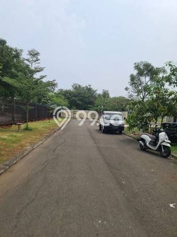 Rumah Modern 3 KT LT 250m2 di Suvarna Sutera Rumah Modern 3 KT LT 250m2 di Suvarna Sutera