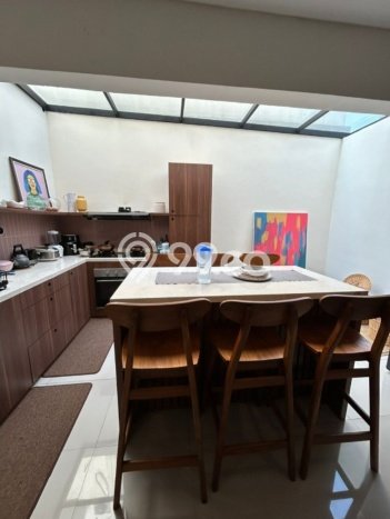 For Sale Hunian Rumah Terawat 3 Kamar di BSD Taman Provence, Tangerang For Sale Hunian Rumah Terawat 3 Kamar di BSD Taman Provence, Tangerang