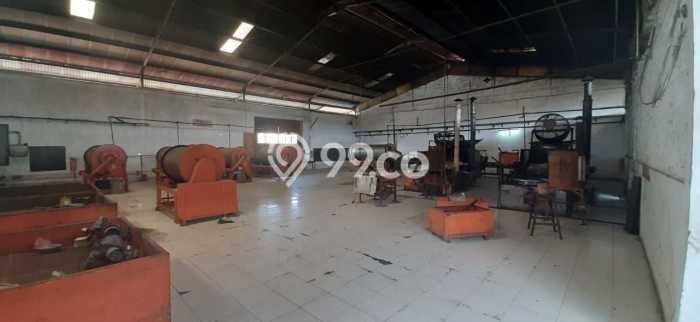Pabrik Dijual di Natar Lampung Selatan dengan LB 3000m2 Pabrik Dijual di Natar Lampung Selatan dengan LB 3000m2