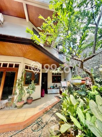 Dijual Hunian Mewah dengan Fasilitas Sekitar Komplit di Kebayoran Baru, Jakarta Selatan Dijual Hunian Mewah dengan Fasilitas Sekitar Komplit di Kebayoran Baru, Jakarta Selatan