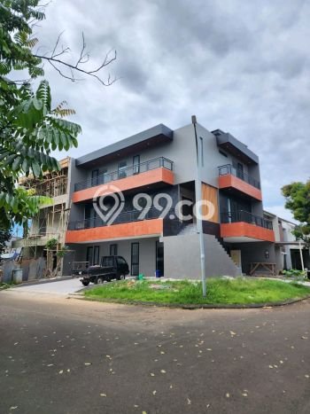 Rumah Luxury Modern Tanpa Renovasi di Alam Sutera Tangerang Rumah Luxury Modern Tanpa Renovasi di Alam Sutera Tangerang