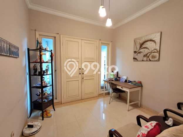 Dijual Rumah Mewah Elegan Dengan View Cantik di Gading Serpong, Tangerang Dijual Rumah Mewah Elegan Dengan View Cantik di Gading Serpong, Tangerang