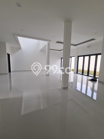 Ready to Use! Premium House LT 375m2 Desain Modern di BSD Puspita Loka Ready to Use! Premium House LT 375m2 Desain Modern di BSD Puspita Loka