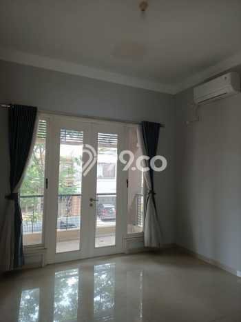 Rumah Elit Modern Tanpa Renovasi di Alam Sutera Tangerang Rumah Elit Modern Tanpa Renovasi di Alam Sutera Tangerang