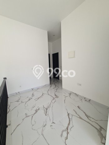 Rumah Elit Modern Siap Huni di BSD Griya Loka Tangerang Rumah Elit Modern Siap Huni di BSD Griya Loka Tangerang