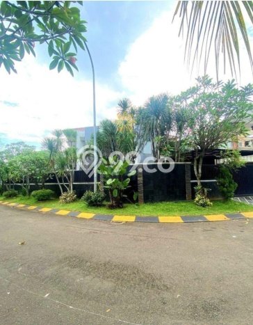 Rumah Elit Modern Tanpa Renovasi di BSD Puspita Loka Tangerang Rumah Elit Modern Tanpa Renovasi di BSD Puspita Loka Tangerang