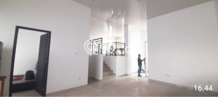 Rumah Modern Minimalis 5 Kamar Siap Huni di Teluk Betung Barat Rumah Modern Minimalis 5 Kamar Siap Huni di Teluk Betung Barat