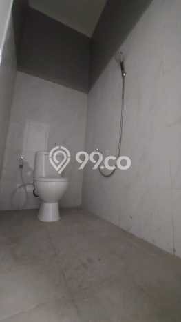 Dijual Rumah 3 Kamar Lokasi Ideal Nyaman dan Strategis di Rungkut Dijual Rumah 3 Kamar Lokasi Ideal Nyaman dan Strategis di Rungkut