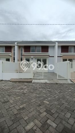 For Sale Rumah 2 Kamar Lokasi Ideal Bagus dan Strategis di Sedati For Sale Rumah 2 Kamar Lokasi Ideal Bagus dan Strategis di Sedati