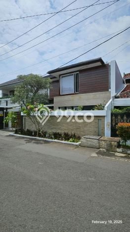 Dijual Rumah 7 Kamar Lokasi Strategis Bagus dan Strategis di Margahayu Dijual Rumah 7 Kamar Lokasi Strategis Bagus dan Strategis di Margahayu