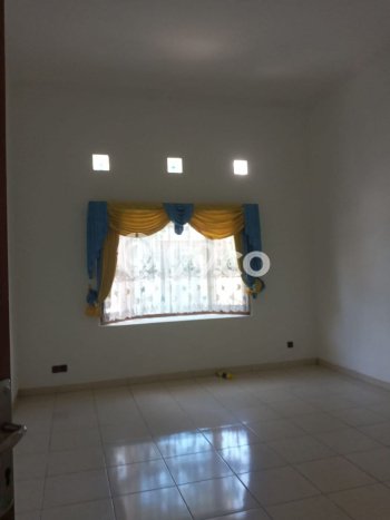 Jual Rumah Modern 7 KT di Soekarno Hatta, Bandung Jual Rumah Modern 7 KT di Soekarno Hatta, Bandung