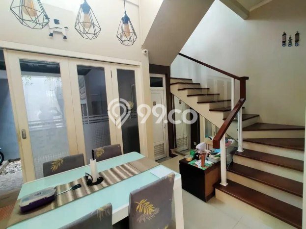 Rumah Elit Modern Tanpa Renovasi di Cigadung Bandung Rumah Elit Modern Tanpa Renovasi di Cigadung Bandung