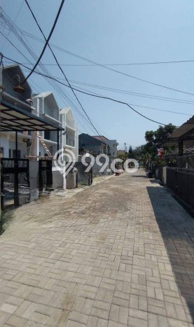 Jual Rumah Favorit Siap Huni LB 145m2 di Arcamanik, Bandung Jual Rumah Favorit Siap Huni LB 145m2 di Arcamanik, Bandung