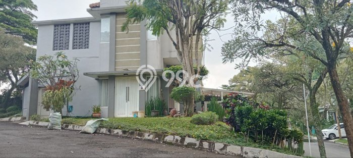 Rumah Elit Modern Tanpa Renovasi di Cigadung Bandung Rumah Elit Modern Tanpa Renovasi di Cigadung Bandung