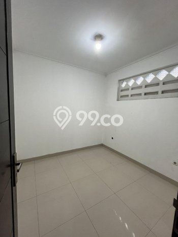 Jual Rumah Bagus Siap Huni LB 162m2 di Batununggal, Bandung Jual Rumah Bagus Siap Huni LB 162m2 di Batununggal, Bandung