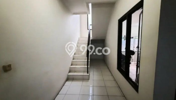Rumah Modern 17 KT LT 180m2 di Sayap Dago Rumah Modern 17 KT LT 180m2 di Sayap Dago