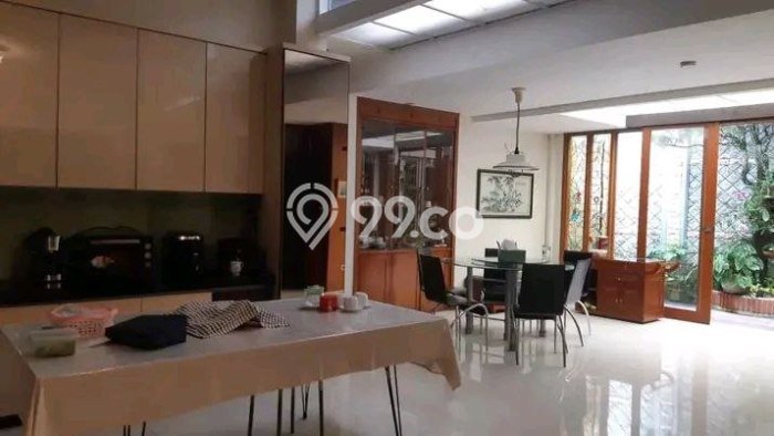 Dijual Rumah Mewah Elegan Dengan View Eksklusif di Riau, Bandung Dijual Rumah Mewah Elegan Dengan View Eksklusif di Riau, Bandung
