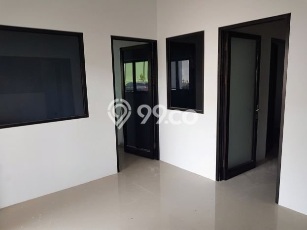 For Rent Gudang Kawasan Ngaliyan, Luas 600m², Area Komersial For Rent Gudang Kawasan Ngaliyan, Luas 600m², Area Komersial
