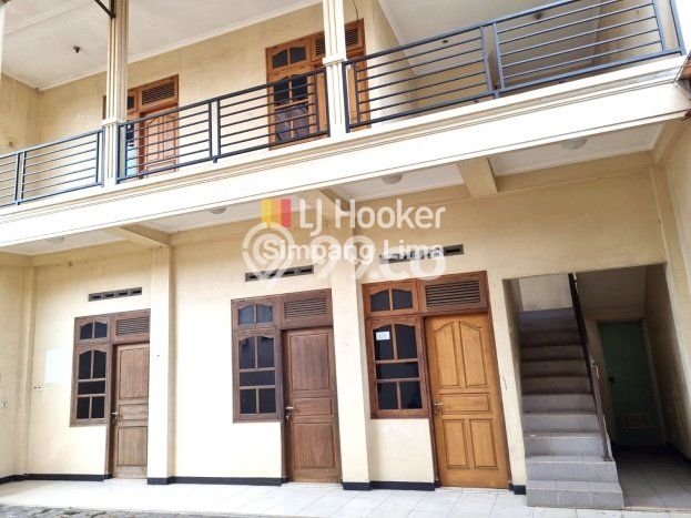 Rumah di Sidorejo, Luas 450m², LB 300m² Rumah di Sidorejo, Luas 450m², LB 300m²