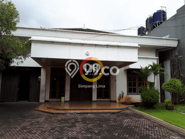 Rumah Elit Modern Siap Huni di Sekayu Semarang Rumah Elit Modern Siap Huni di Sekayu Semarang